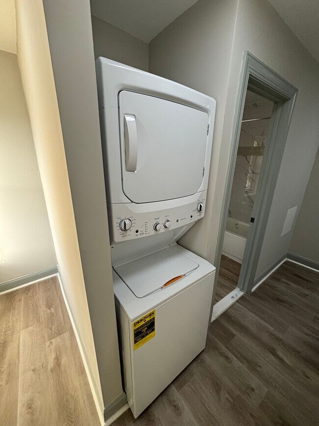 Building Photo - Brand New 2 Bedroom 1 Bath House in Pottst...