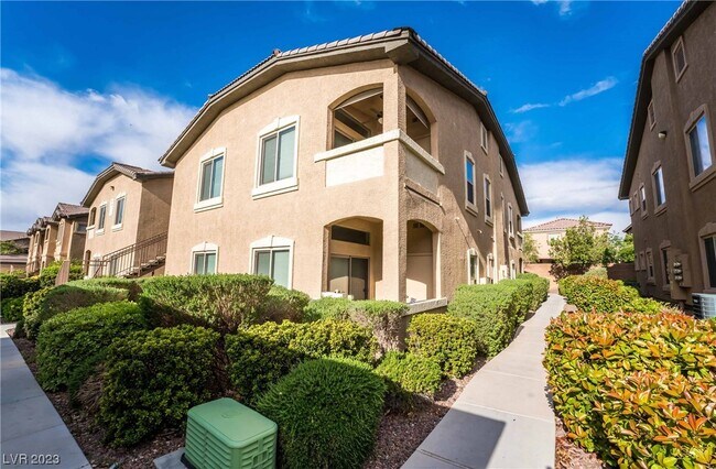 Building Photo - 8985 S Durango Dr