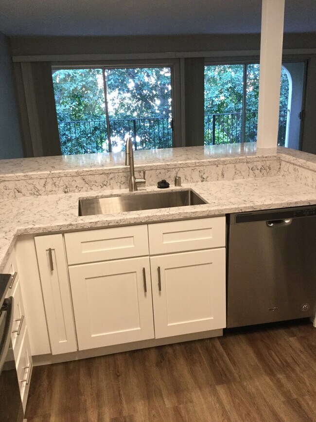 Kitchen - 4045 E 3rd St