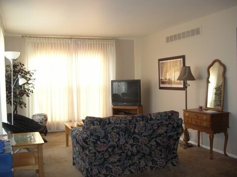 Foto del edificio - 2680 Roundtree Dr