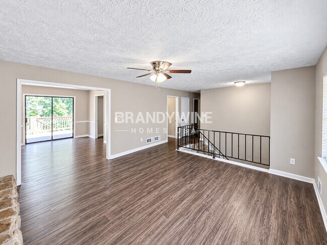 Foto del edificio - 8932 Raven Dr