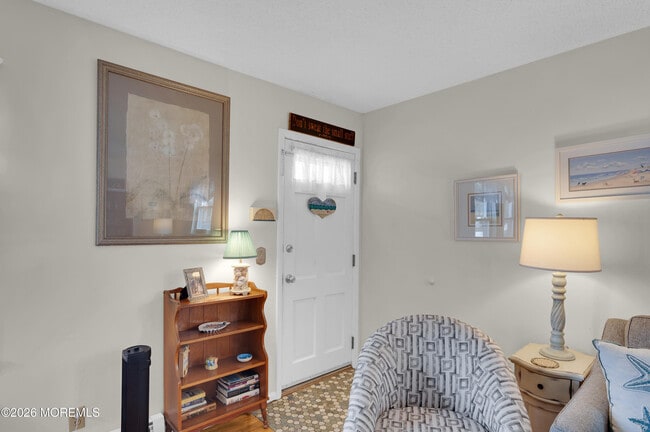 Building Photo - 310 Maryland Ave