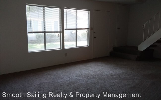 Building Photo - 8855 Salmon Falls Dr