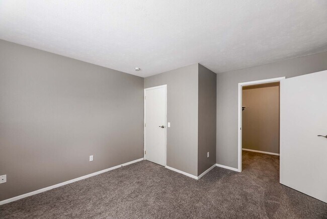 Building Photo - 1801 Christian Ave