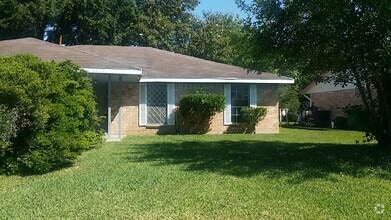 Building Photo - 6723 Glen Rock Dr