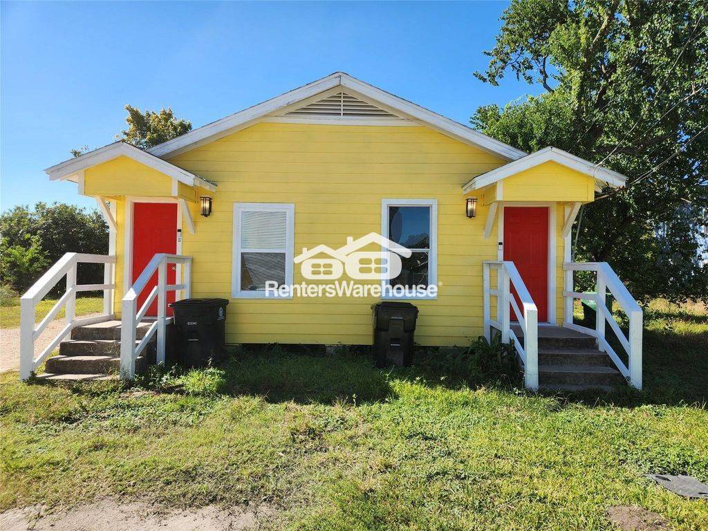 Primary Photo - 2706 Berry St