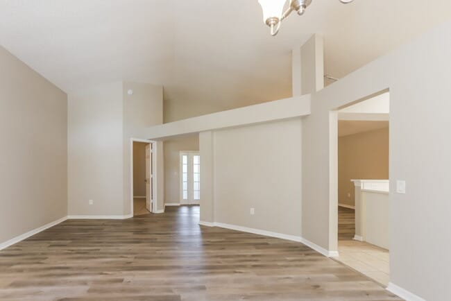 Foto del edificio - 1408 Windjammer Pl