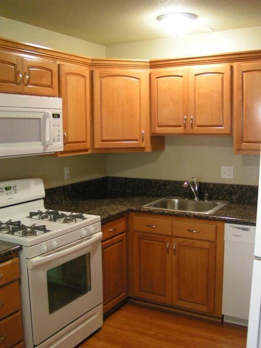 Foto del edificio - Charming 3 bed / 1 bath Apartment by Downtown