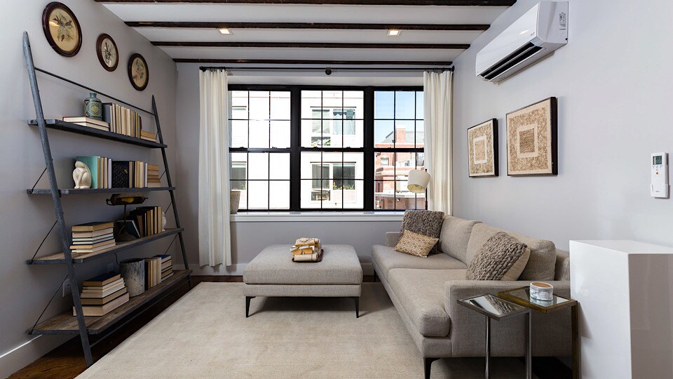 Primary Photo - 37 Claver Pl