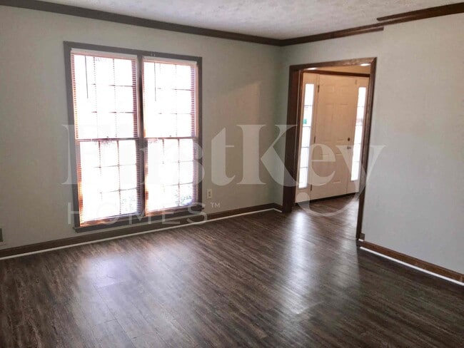 Foto del edificio - 1433 St Dunstans Rd