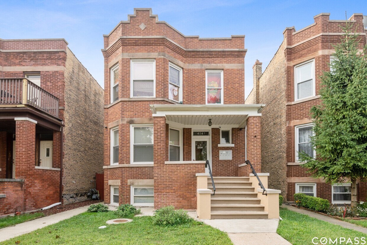 Foto principal - 4247 W Melrose St