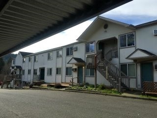 Building Photo - Laurelwood