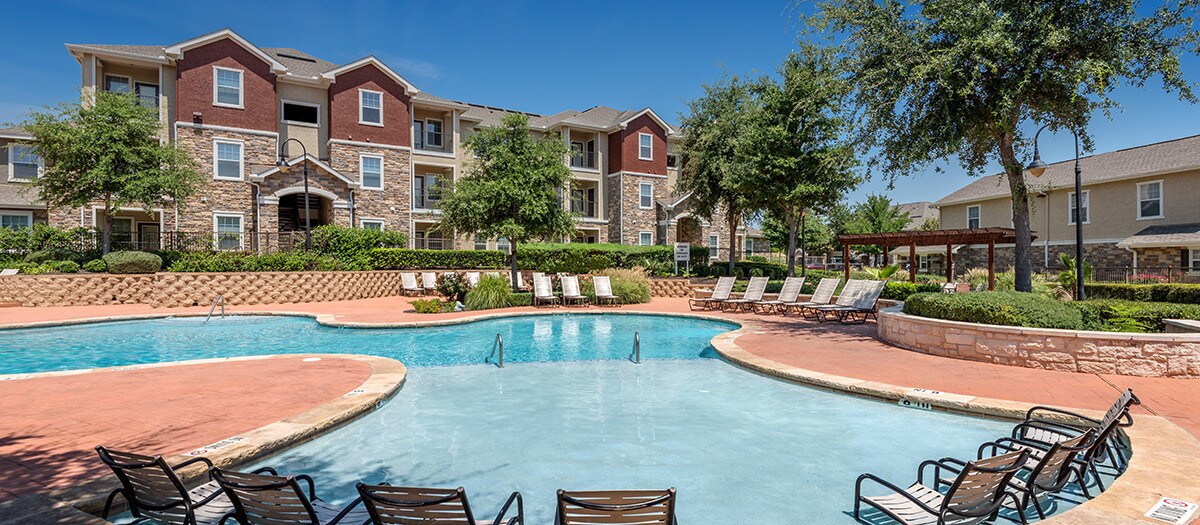 MAA Ashton Oaks Apartments in Round Rock, TX