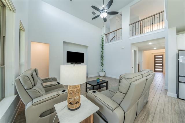 Building Photo - 921 Bayberry Dr