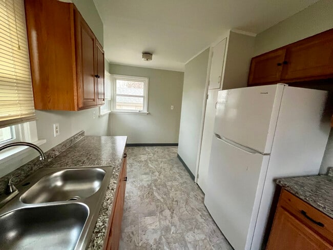 Building Photo - 1114-1116 N 24th St