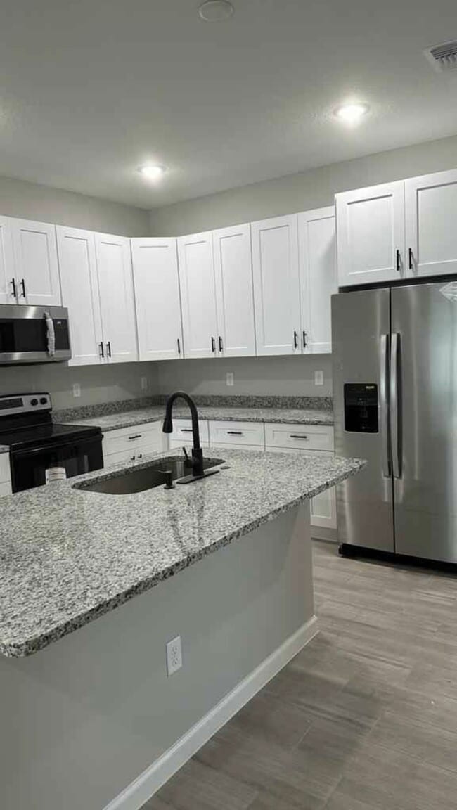 Kitchen - 796 Sumner St