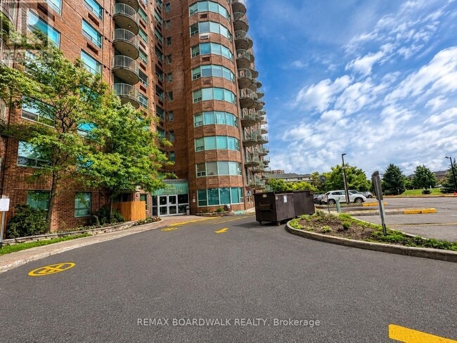 Building Photo - 1440 Heron Rd