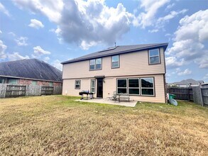 Building Photo - 25210 Quiet Run Trail