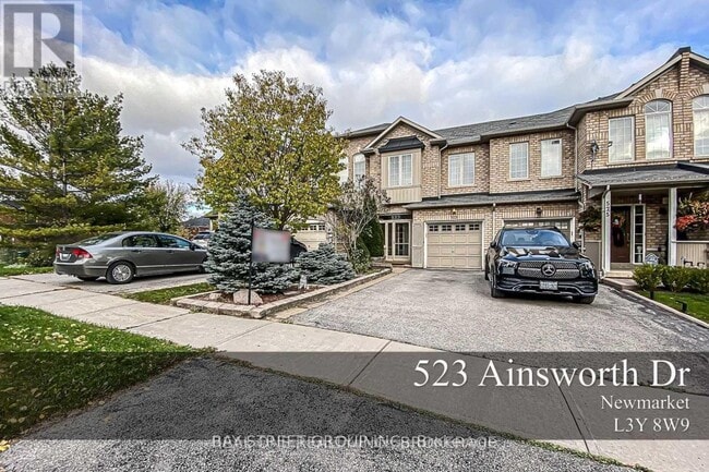 Building Photo - 523 Ainsworth Dr