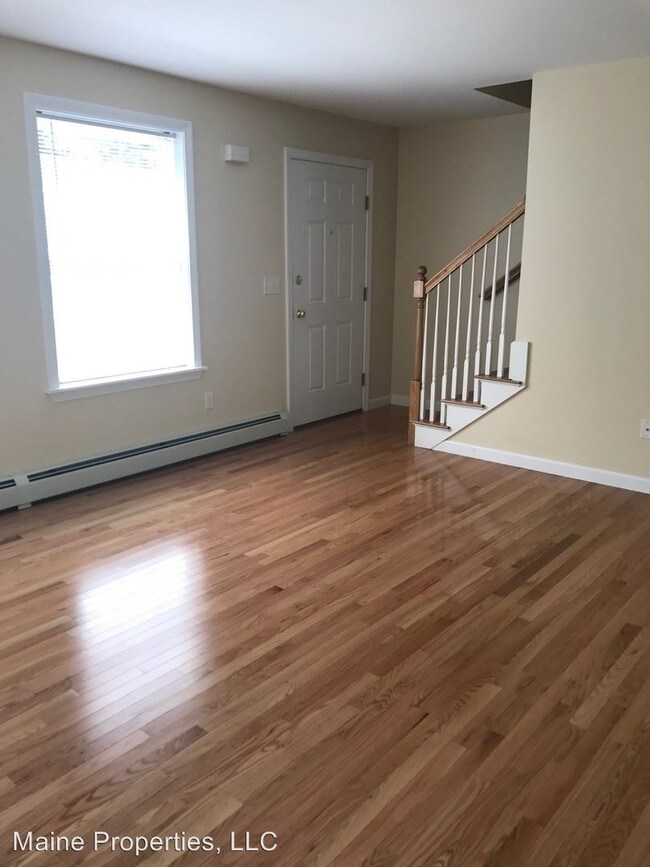 Foto del edificio - 259 Flaggy Meadow Rd