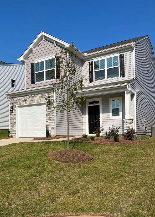 Building Photo - Coming Soon - Beautiful 3 Bedroom 2.5 Bath...