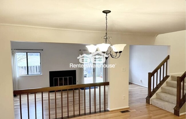 Building Photo - 20469 Waters Point Ln