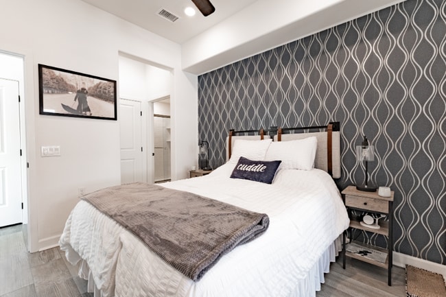 Building Photo - 10405 Galen Wy