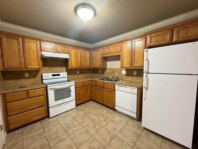 Foto del edificio - 1213 Powder River Dr