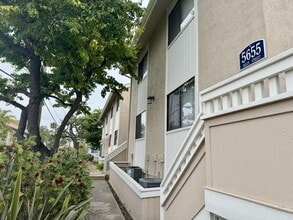 Building Photo - 5655 Riley St