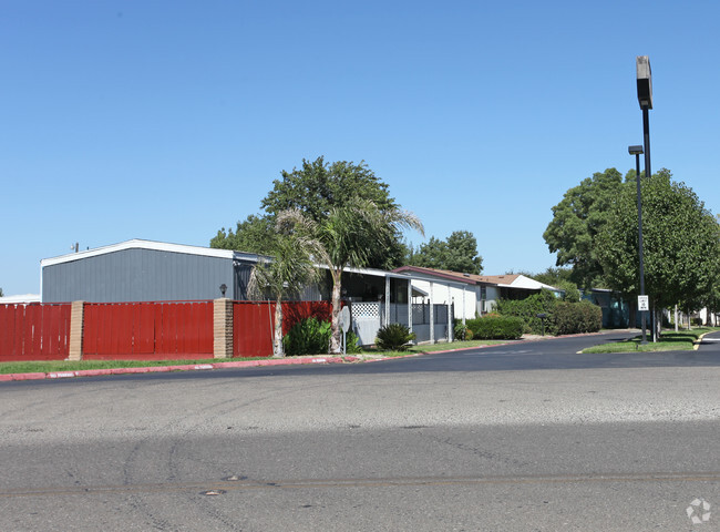 Foto del edificio - Shadow Lake Mobile Home Community