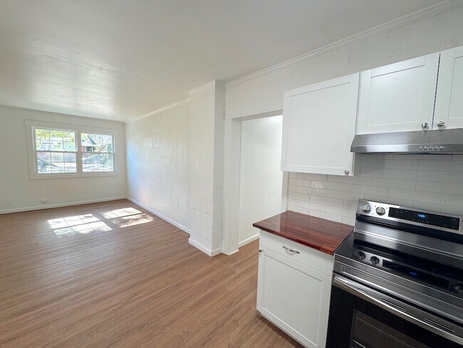Foto del edificio - 1408 E 51st St
