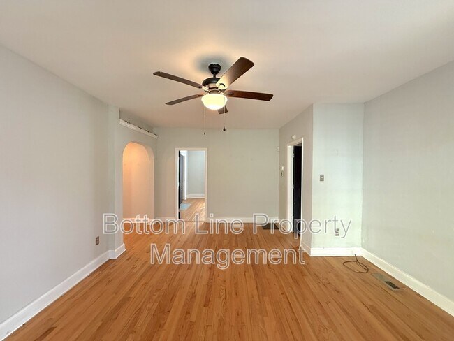 Building Photo - 513 Patterson St