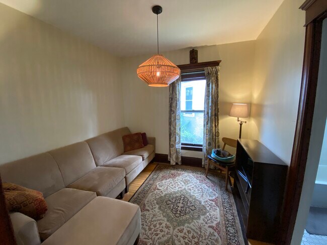 Foto del edificio - 2223 29th Ave S
