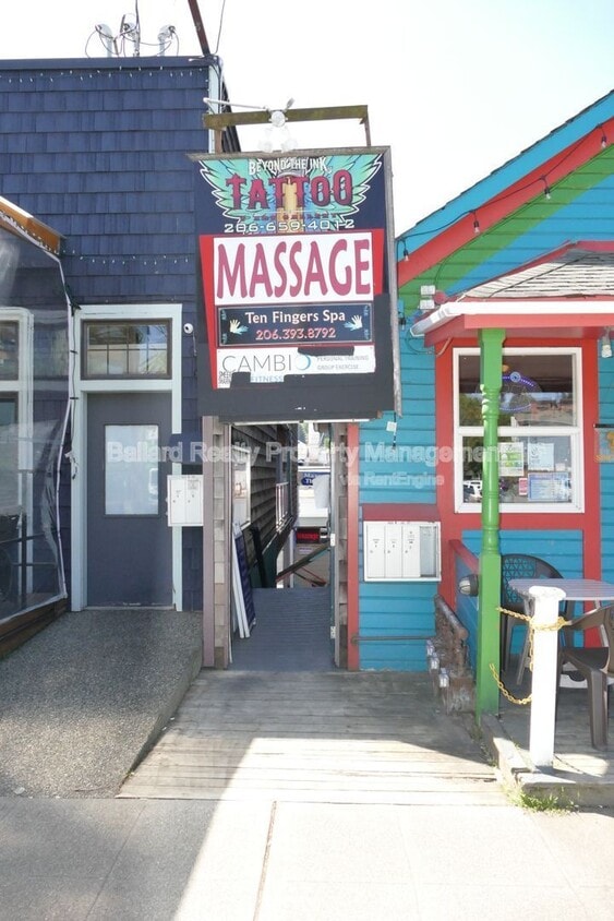 Primary Photo - 469 N 36th St