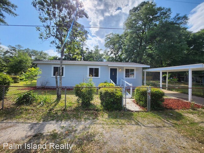 Building Photo - 4 br, 1.5 bath House - 8011 Regiment Drive