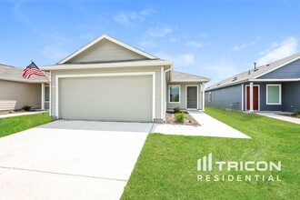Building Photo - 807 Ponderosa Ln