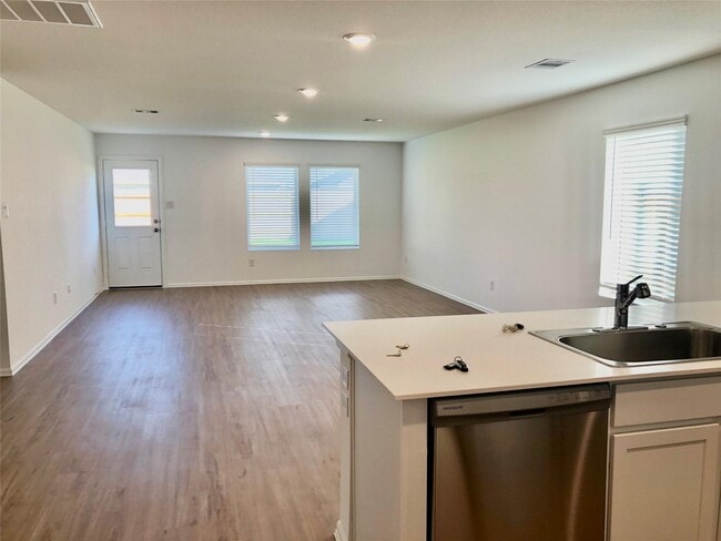 Foto del edificio - 4222 Iris Jade Dr