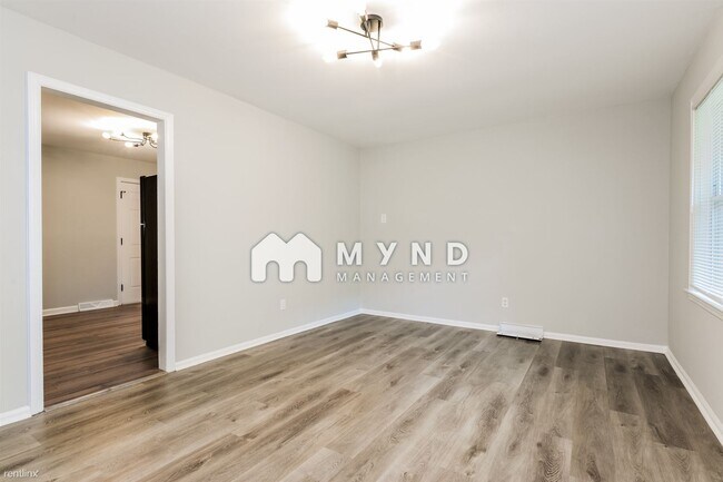 Building Photo - 3 br, 1 bath House - 612 Echodale Dr