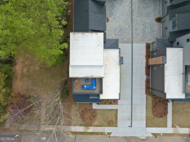 Building Photo - 1231 Holly St NW