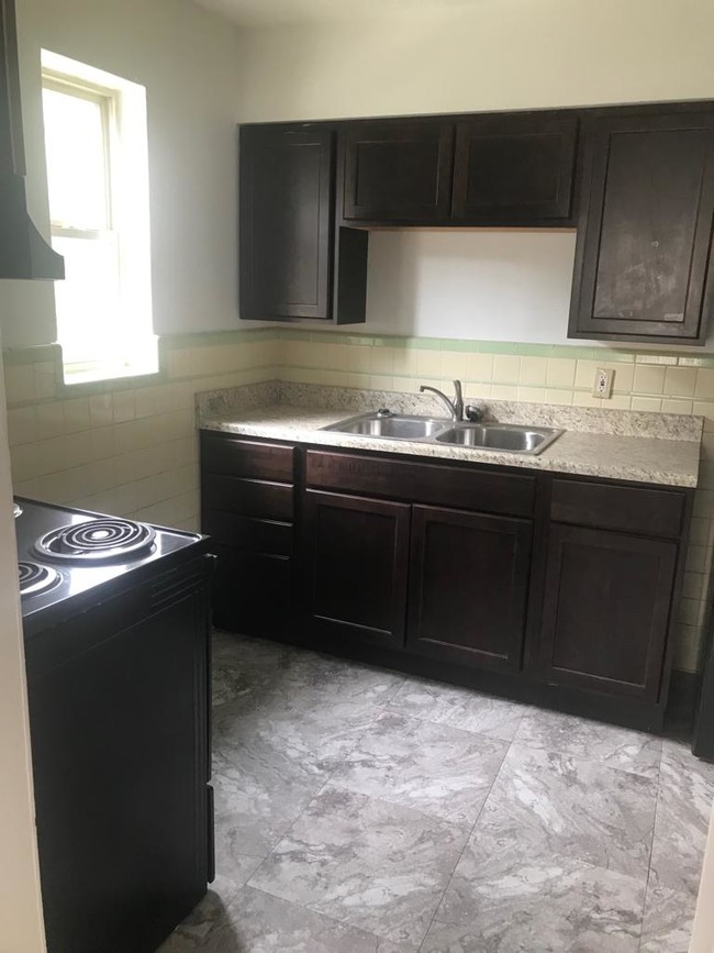 Foto del edificio - 3216 Gobel Ave