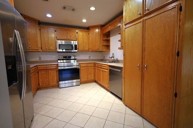 Foto del edificio - 93 Slosh Ln