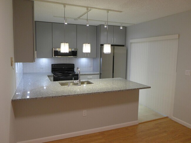 Foto del edificio - 2708 12th Ct