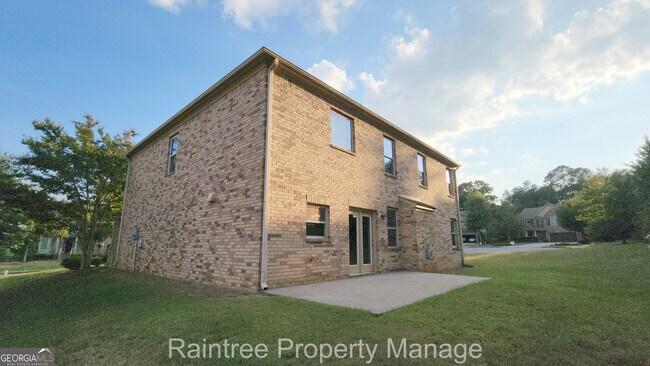 Foto del edificio - 11250 Shelton Pl