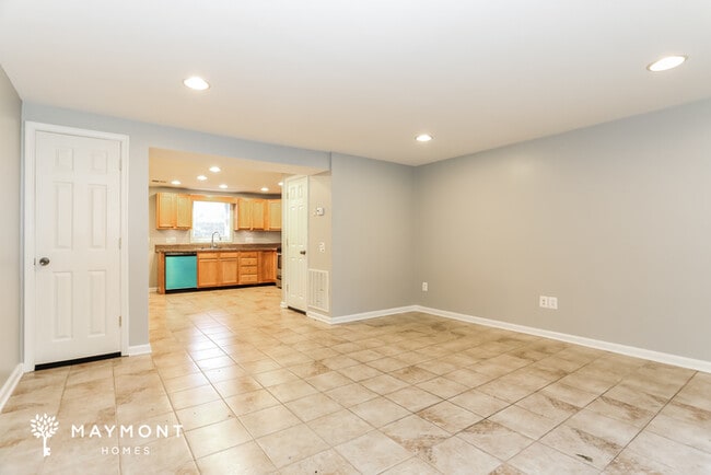 Building Photo - 908 Winsap Ct
