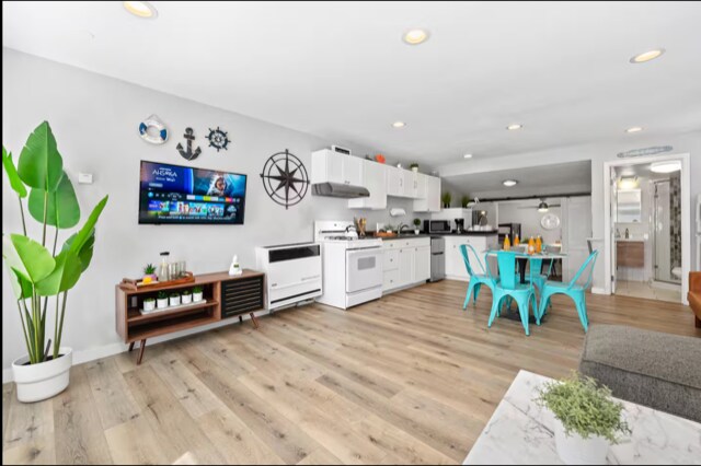 Foto del edificio - 3841 Mission Blvd