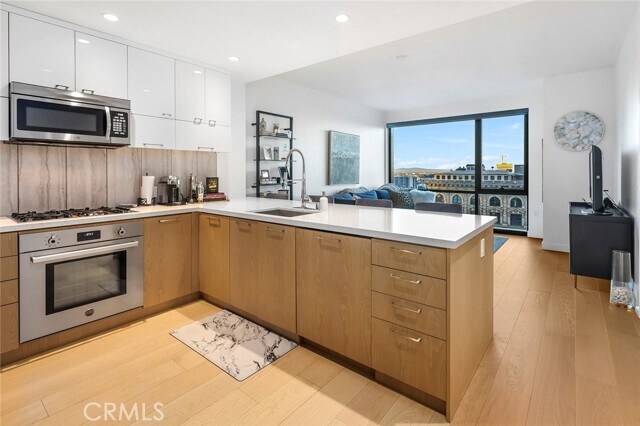 Foto del edificio - 400 S Broadway