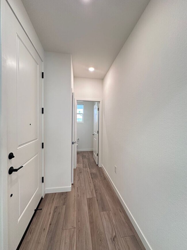 Foto del edificio - Brand New Home near Magnolia Park