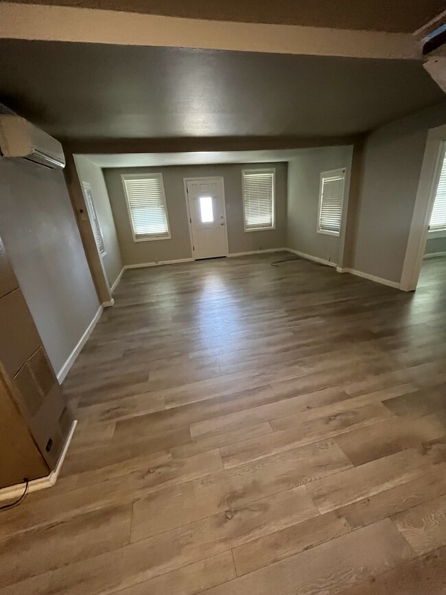 living room from half wall/kitchen - 221 Jefferson St