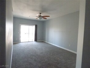 Building Photo - 50 Aura de Blanco St