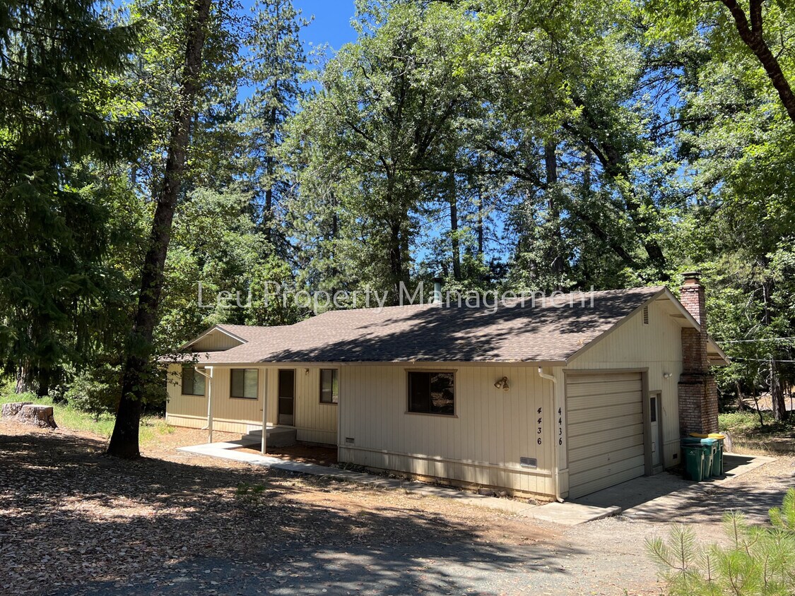 Primary Photo - 4436 Sierra Express Dr